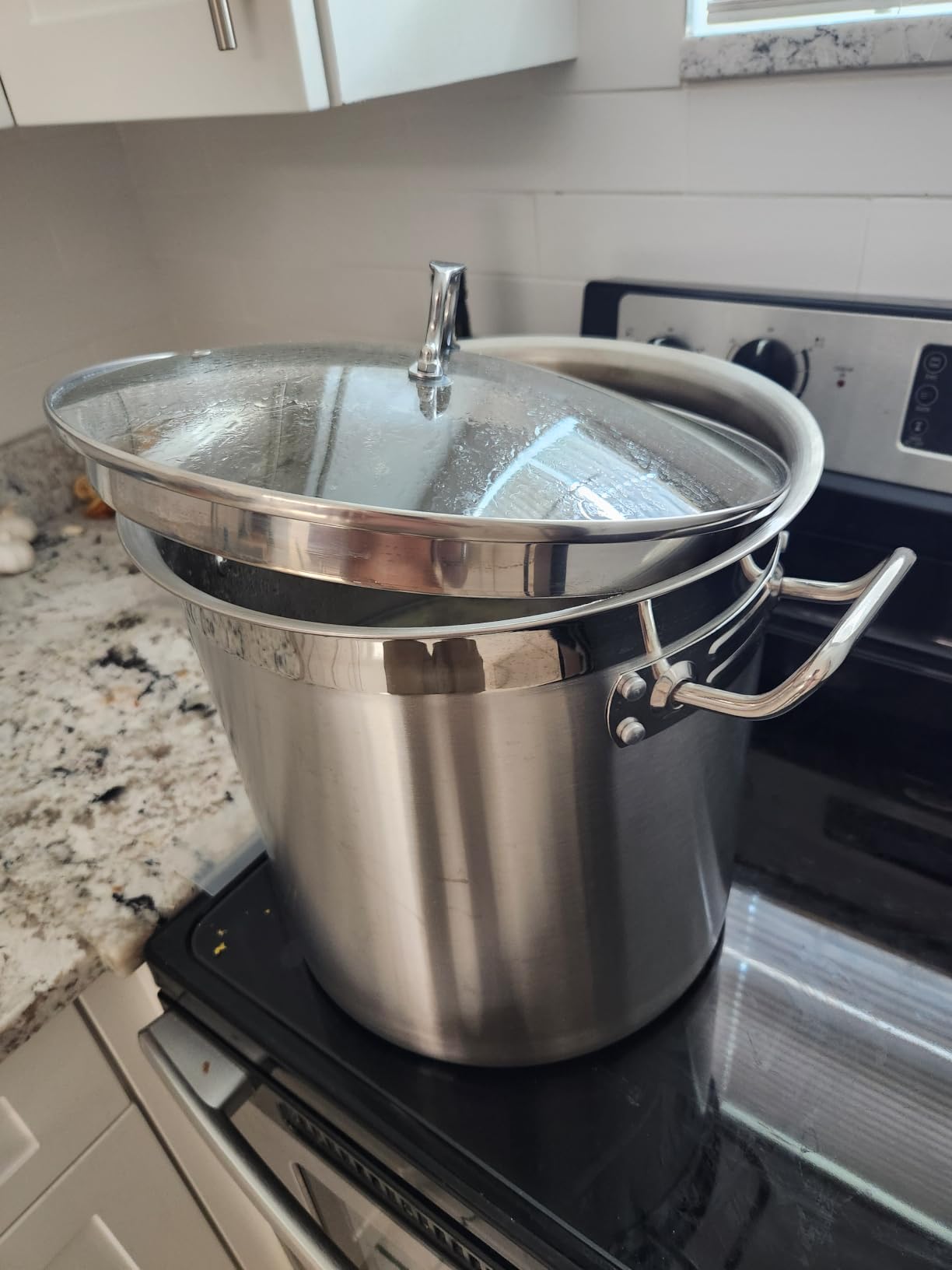 STOCKPOT Commercial Grade Large Stock Pots - Soup Pot with Lid - Non-Nickel Stainless Steel - Healthy Cookware Polished Stockpots - Heavy Duty - 35 Quart (8.8Gallon) customer photo 2