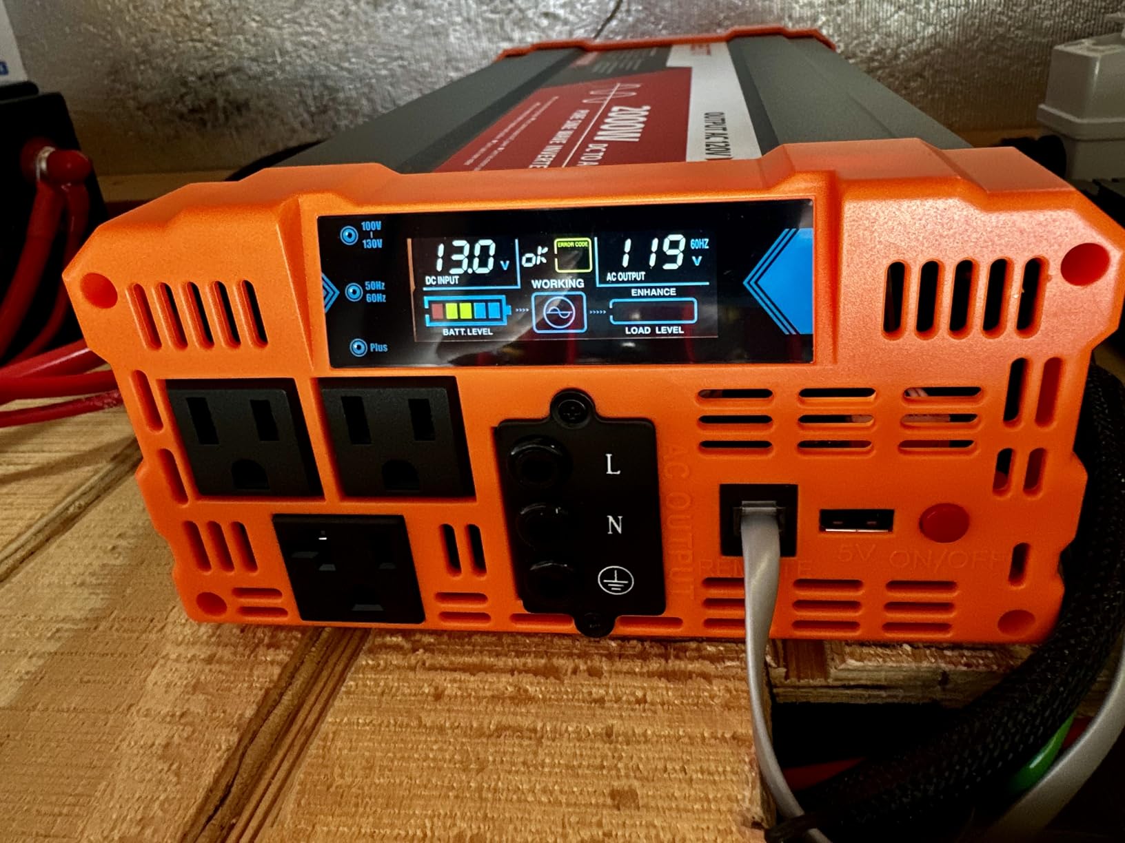BELTTT 2000W Pure Sine Wave Inverter 12V DC to 120V AC, 4000W Surge customer photo 1