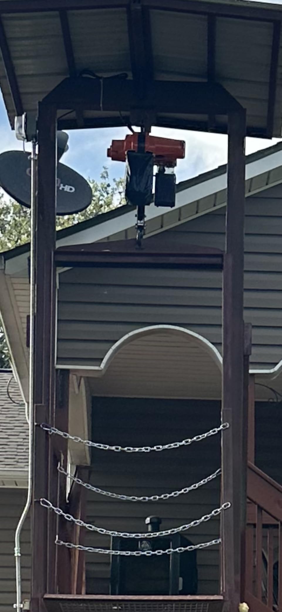 VEVOR Electric Chain Hoist 2200 lbs 20 ft Lift Single Phase Overhead Crane, with Chain, 328 ft Wireless & 15 ft Wired Remote Control, 110V, Copper Motor, Emergency Stop for Garage, Workshop, and Home customer photo 2