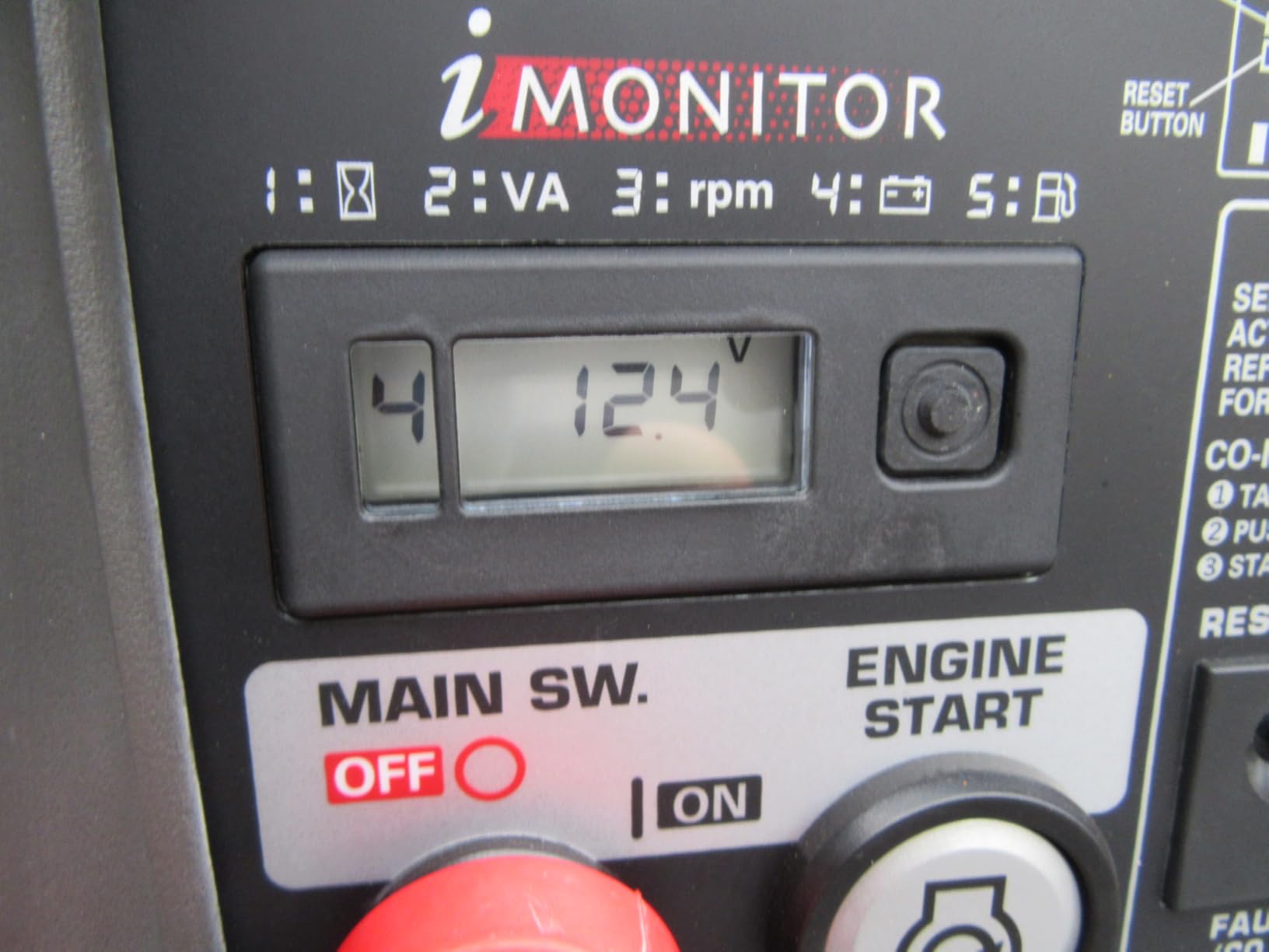 Honda EU7000iS 7000 120/240V Watt Inverter Generator (EU7000ISNAT1X) | Super Quiet Gas Powered Portable Generator for Camping, RV, Tailgating, or Home Backup Power Supply, Up to 16 Hour Run Time customer photo 2