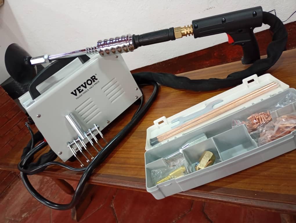 VEVOR Stud Welder Dent Repair Kit, 1.8KW Spot Welder Dent Puller with Auto/Manual Welding & 7 Versatile Modes, 110V Auto Body Spot Welding Dent Puller Machine for Car, Truck Dent Repair customer photo 1