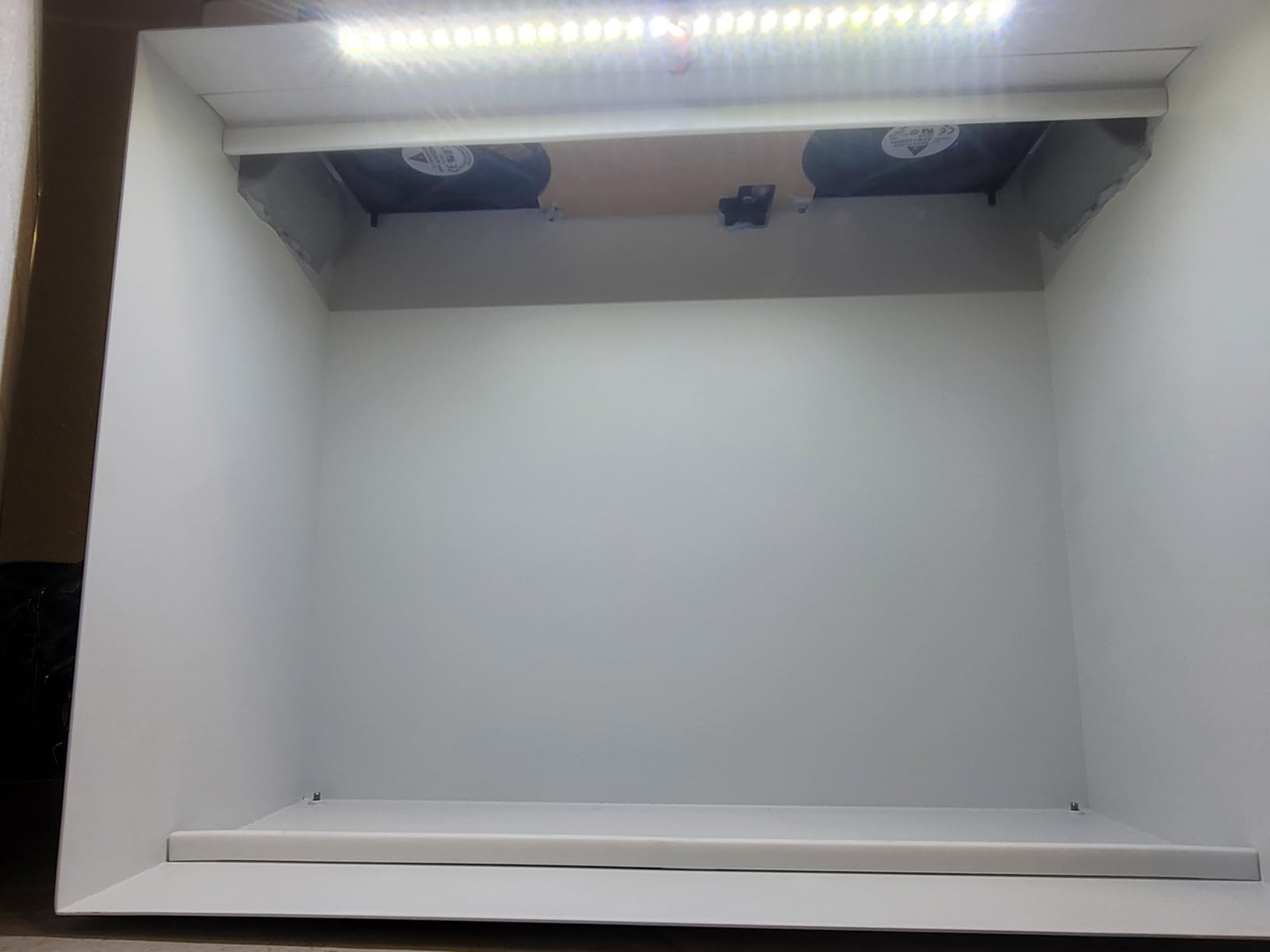 Laminar Flow Hood with HEPA H12 Filter,FFU,17.3
