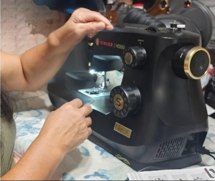 SINGER® Super Bundle, Heavy Duty 500 Sewing Machine with Carrying Case customer photo 2