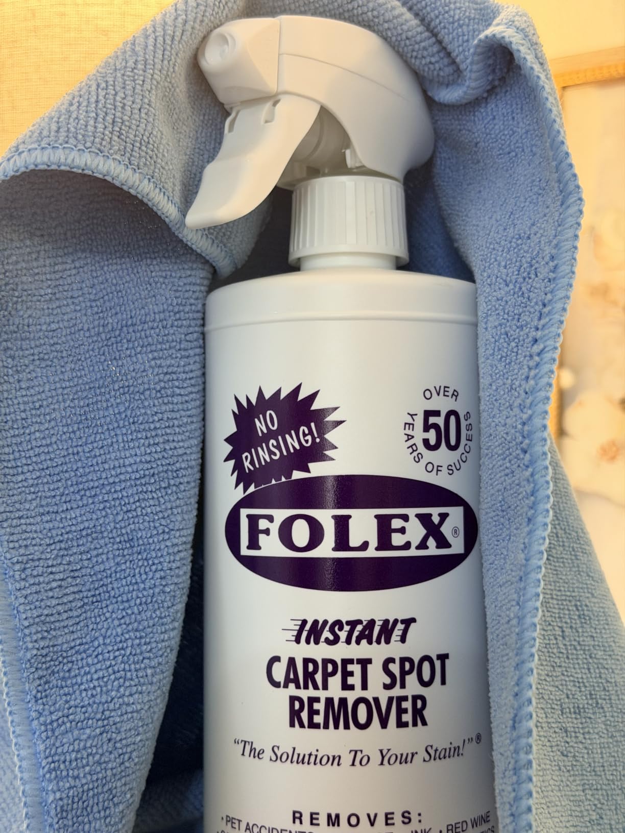 FOLEX Instant Carpet Spot Remover 32 oz - Powerful Stain Remover for Carpets, Upholstery & Rugs - Eliminates Pet Stains, Grease, Red Wine, Food, Makeup & More - With Reusable Cleaning Cloth - 1 Pack customer photo 2