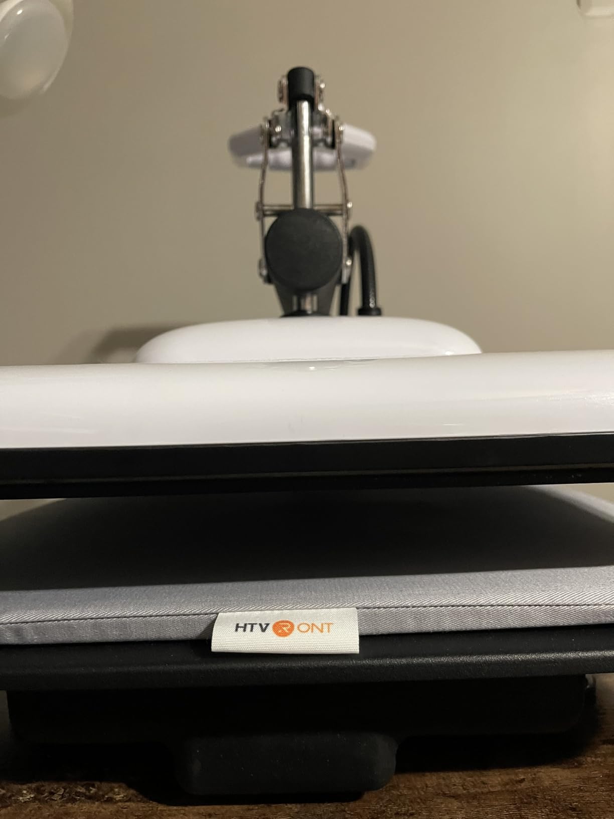 HTVRONT Heat Press Machine for T Shirts - Heat Press 15x15 for Sublimation | DTF, HTV Vinyl Projects| Swing Away Heat Press for Fabric, Wood, Ceramic| Ideal for Beginners and Professionals customer photo 2