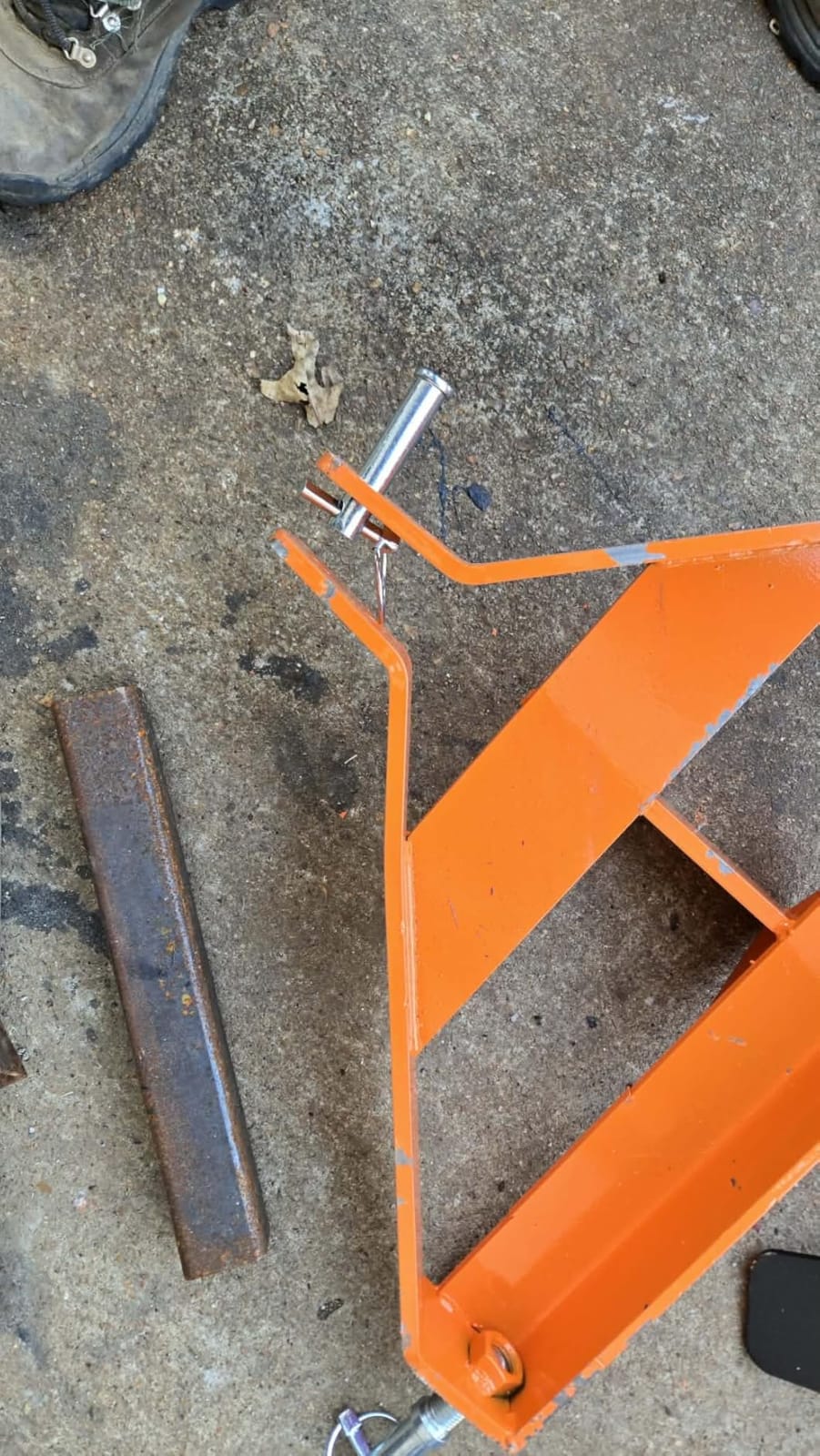 Wutist 3 Point Middle Buster Plow Compatible with Category 1 Three-Point Quick Hitch Tractors Furrowing Plow Lawn Ditch Buster Steel customer photo 2