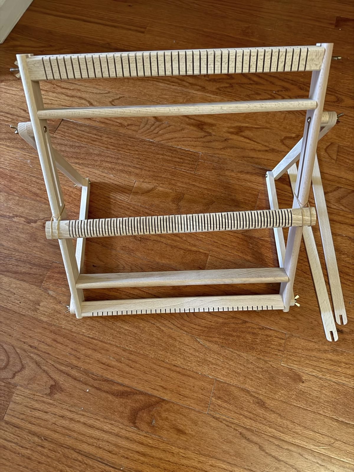 Olikraft Wooden Weaving Loom, Adjustable Stand (Small) | 16 x 13 inch warping area, easy setup with guide and video tutorial, for adults, beginners and pros customer photo 1