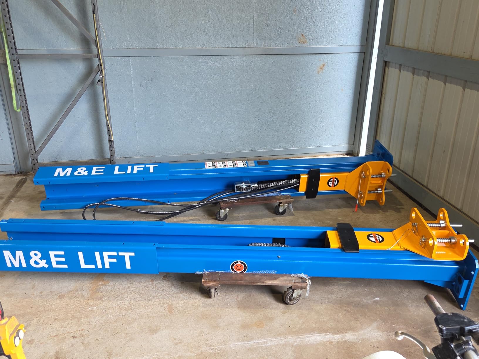ME-LM110S Two Post Lift/2 Post Lift Auto Lift 220V Car Lift with 11000Lbs Lifting Cpacity Shop Equipment customer photo 1