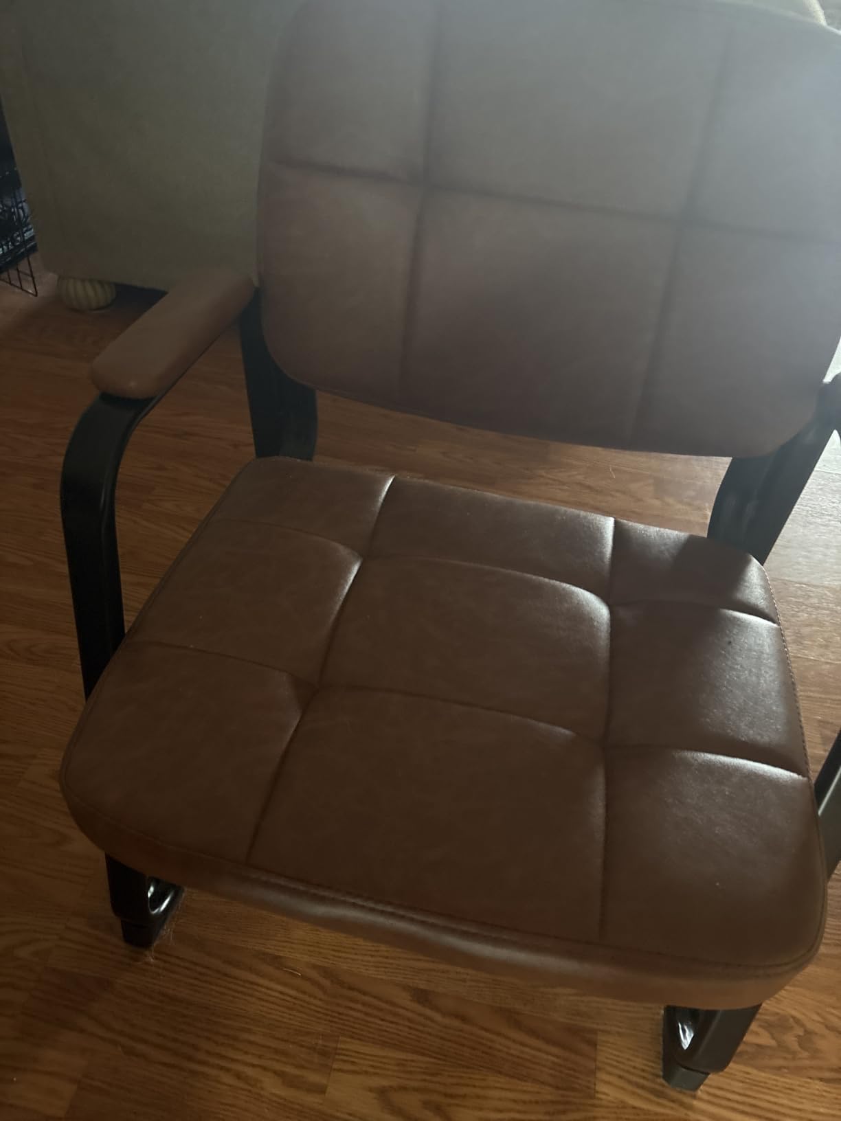 CLATINA Big & Tall 500 lbs Waiting Room Chairs with Padded Armrests and Sled Base, Leather Stationary No Wheels Office Guest Chair for Reception Lobby Home and Meeting Conference, Brown (8 Pack) customer photo 2