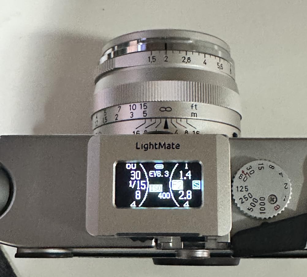LightMate Lite 2R Light Meter, 30°FOV High Precision Ambient Light Digital Exposure Meter, 0.96in Large OLED Screen, Ultra-Compact 1.24oz, Rechargeable 20H Battery Life, for Film Leica Cameras, Black customer photo 1