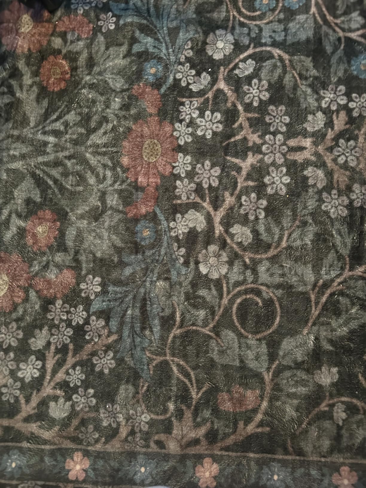 8x10 Washable Area Rugs for Living Room, Stain Resistant Vintage Rugs for Dining Room Under Kitchen Table, Bedroom, Floral Low Pile Non-Slip Large Carpet (8 x 10 Dark Green) customer photo 1