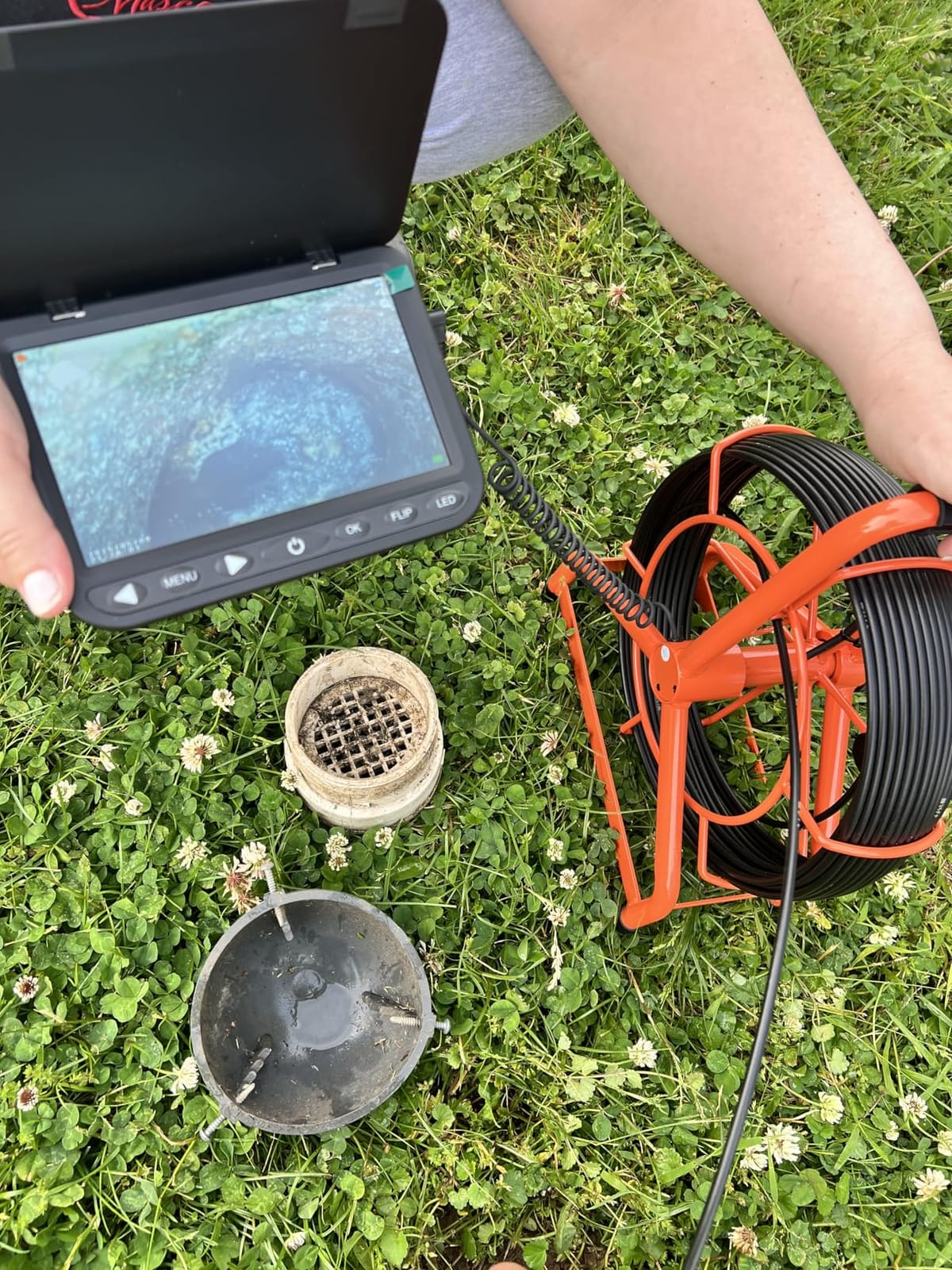 [ChoosePRO] HD1080P Sewer Camera 7'' w/1s Twist-Unlock System, DVR-32GB, 0.64'' Thicker Reel, 5000mAh 100FT Marked Cable, Plumbing Pipe Inspection Camera for Drain & Sewer Inspection customer photo 1