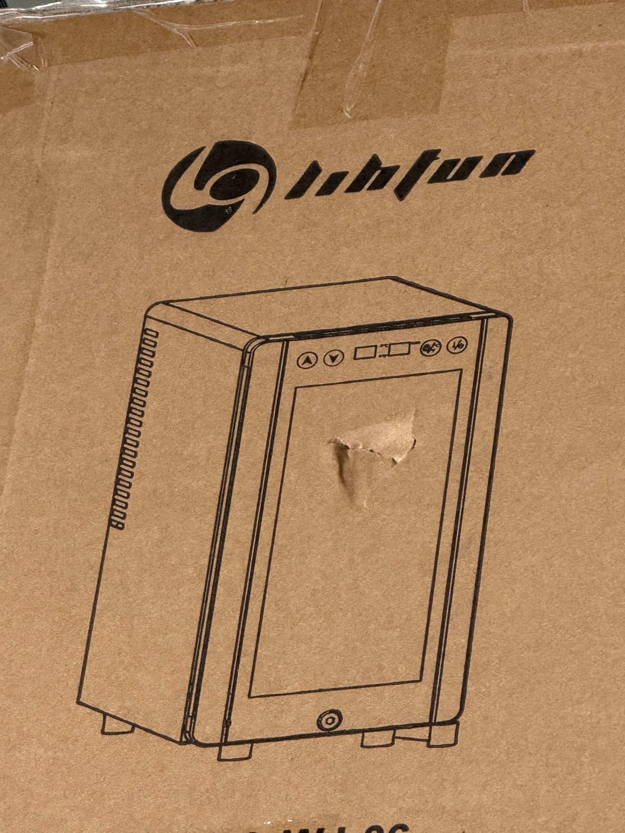 LIHTUN 35L Electric Cigar Humidor Cabinet with Light for 250 Cigars, Thermoelectric Cooling, Adjustable Temp and Humidity, Digital Display, 4 Removable Cedar Shelves, Lock, Wine Storage, Gift for Men customer photo 1