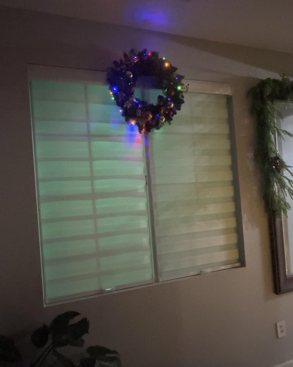 24 Inch Artificial Pre-Lit Christmas Wreath Spruce, 50 LED Warm White & Multi-Color Lights with Timer, Battery Operated, Holiday Decoration for Front Door, Outdoor customer photo 2