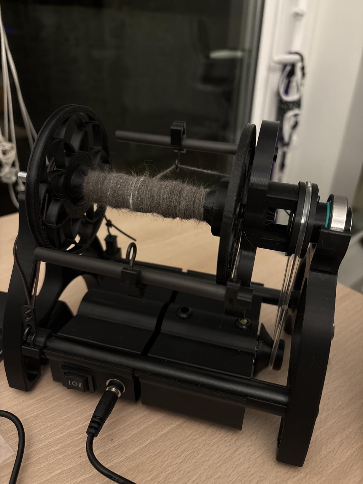 Electric Yarn Spinner Winder Spinning Wheel for Wool with 3 Bobbins, Small Yarn Winder with Forward & Reverse, Free Speed Adjustable (Black) customer photo 1