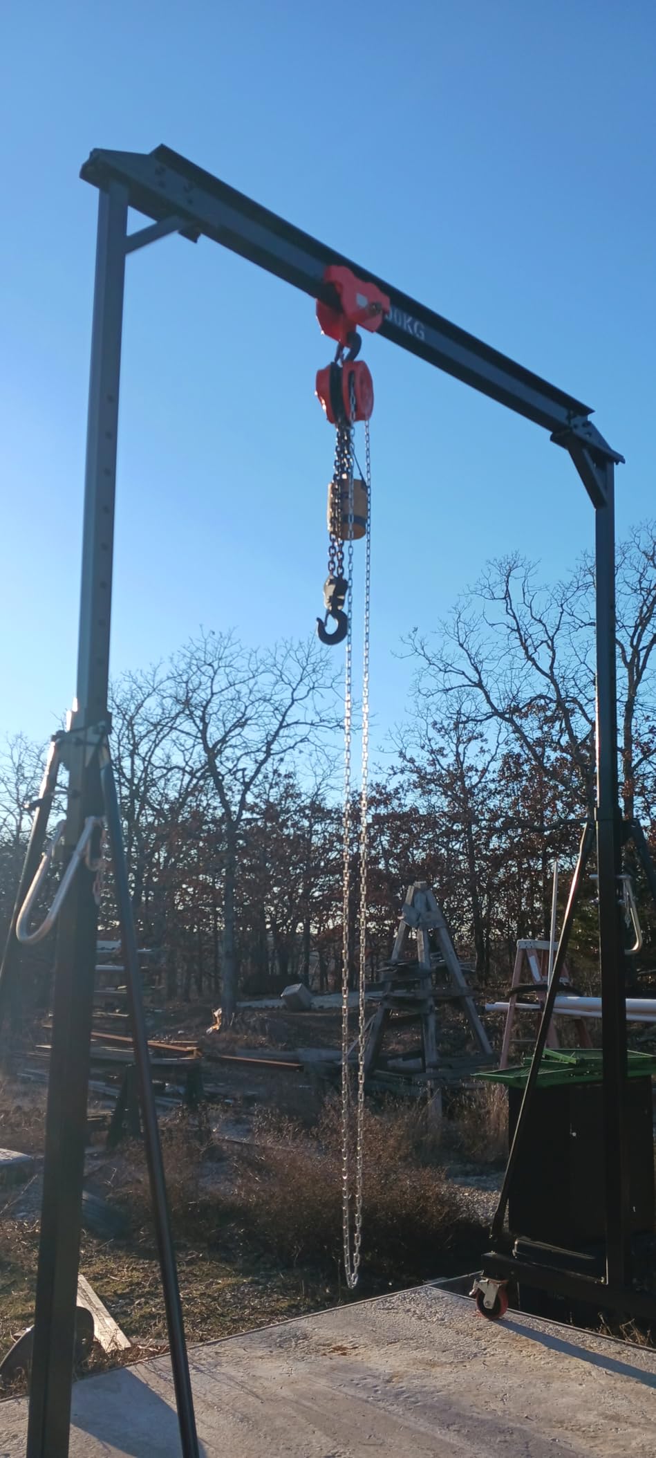 VEVOR Hand Chain Hoist, 1 Ton 2200 lbs Capacity, Manual Chain Block with Upgrade G70 Galvanized Chain, 10 ft Lifting Height, Heavy Duty Pulley Hoist for Garage Warehouse Automotive Machinery, Red customer photo 2