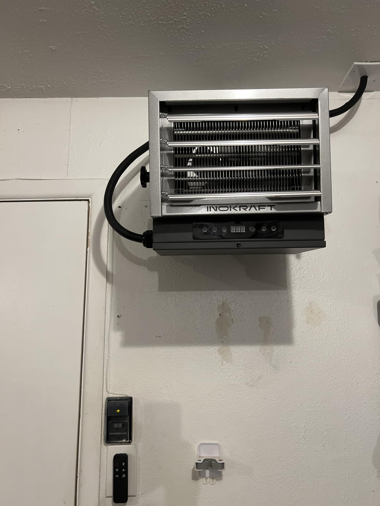 InoKraft 7,500W Electric Garage Heater, Wire: 8 AWG, Plug: NEMA 14-50P, Remote, Ceiling Mount, Digital Thermostat, 240 Volt, 24-Hour Timer, Overheat Protection, ECO Mode, Ideal for Garage customer photo 2