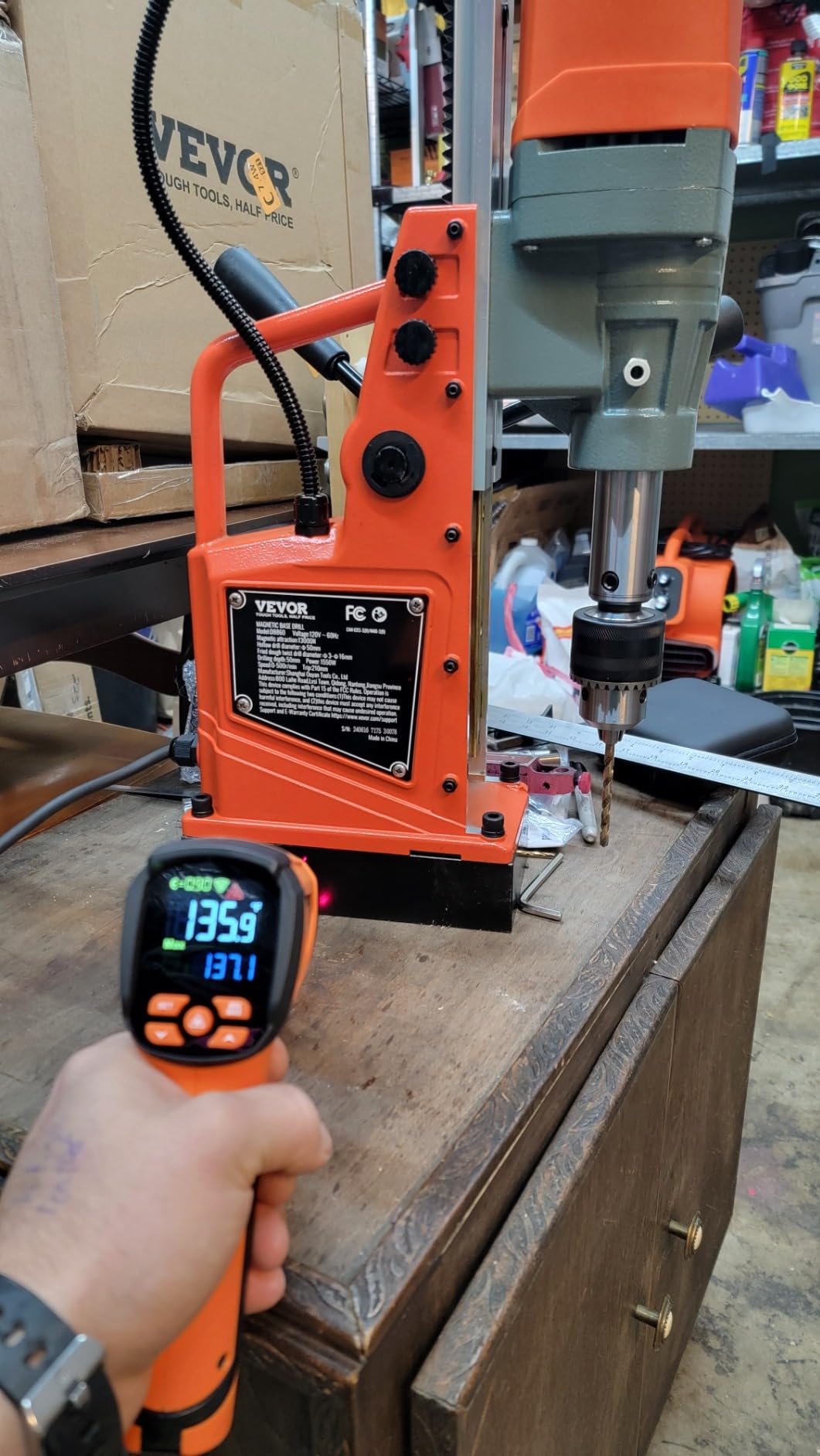 VEVOR Magnetic Drill Press, 1400 W, 2 inch Boring Diameter, 0-750 RPM Speed, Reversible Direction, Mag Drill Press with 11 Core Bits, Electric Drilling Machine for Industrial and Home Improvement customer photo 2