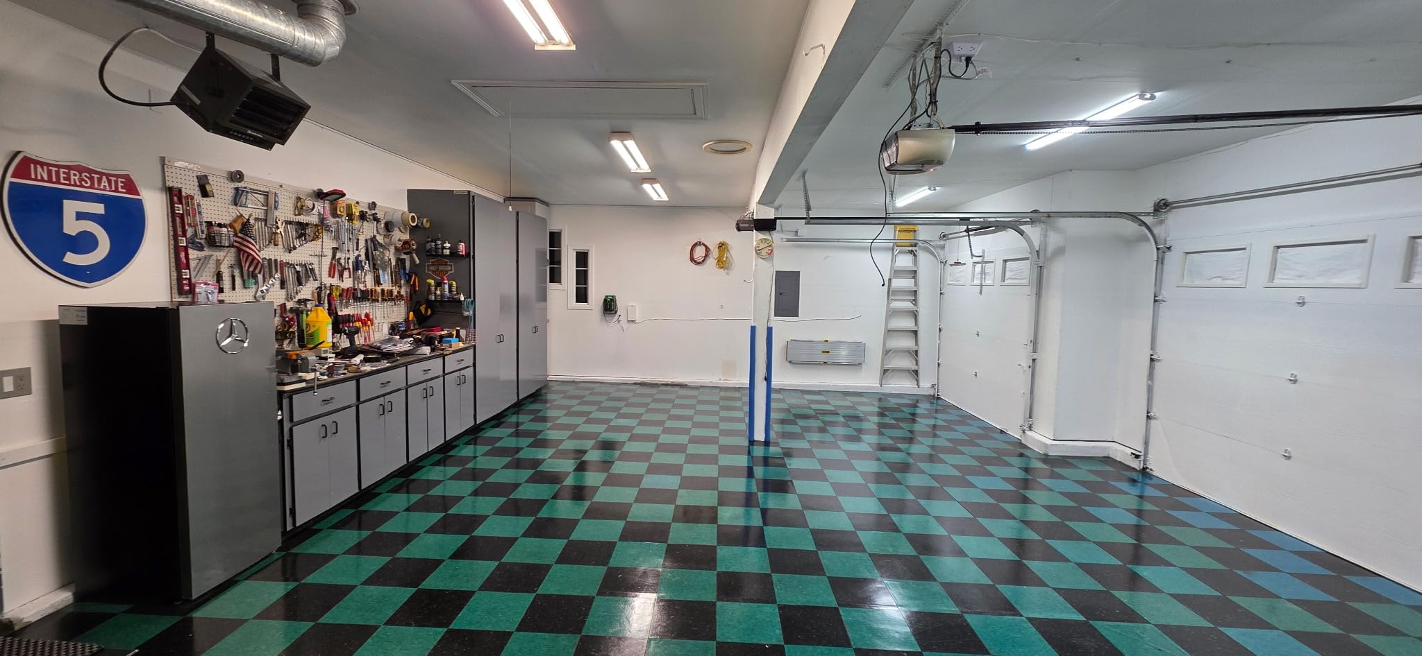 WORKPRO 700W Airless Paint Sprayer, 2900PSI High Efficiency Thinning-Free Electric Paint Sprayer customer photo 2
