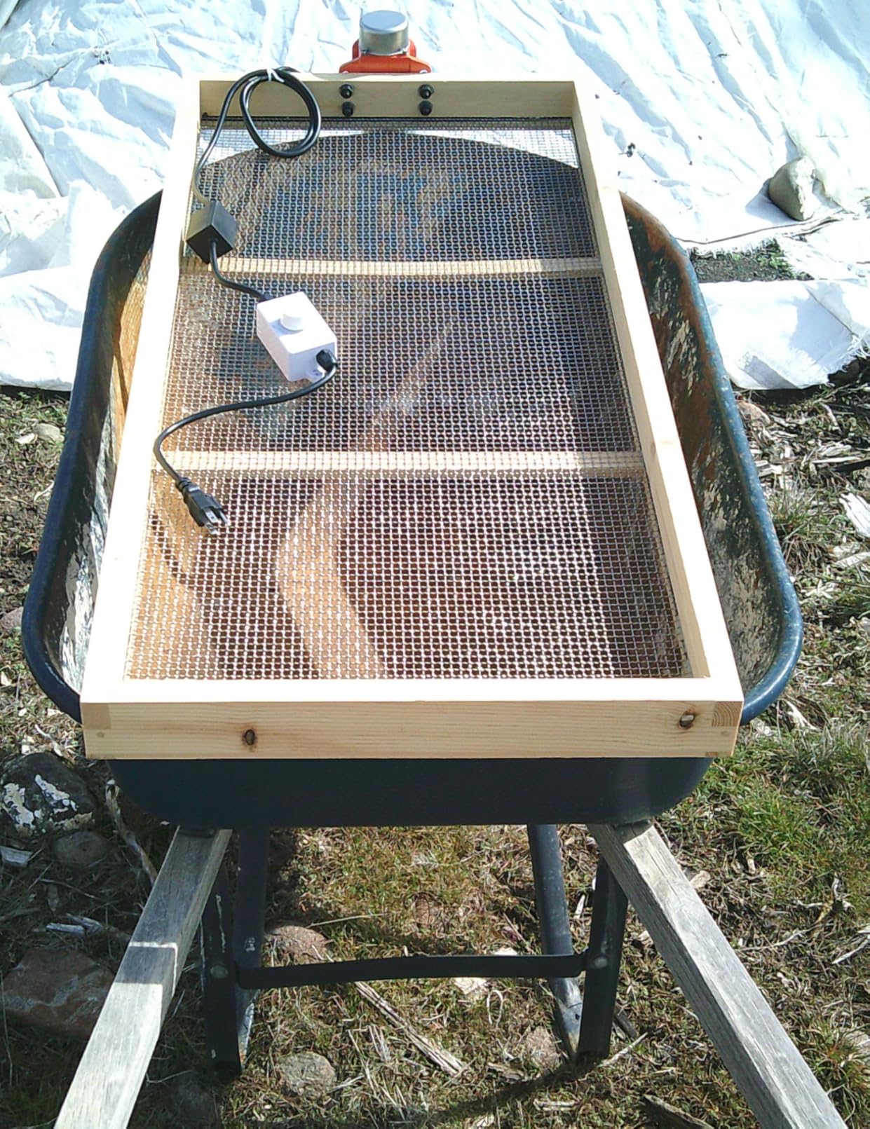 110V Adjustable Vibrating Soil Sifter 40W, 40