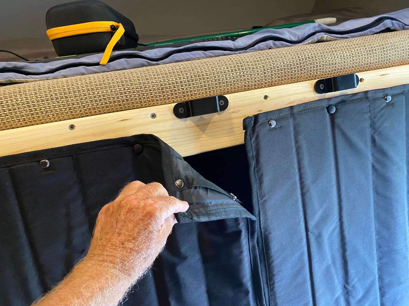 Privacy Cab Curtain for Mercedes-Benz Sprinter High Roof Van, 2007-Current, Divider Screen for Cab & Living Quarters, Magnetic Closure, Without Curtain Rod customer photo 1