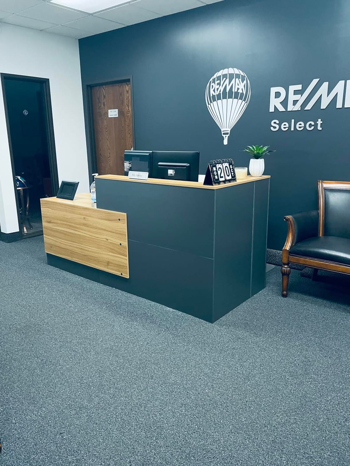 L-Shaped Reception Desk with Lockable Drawers, Adjustable File Cabinet & Keyboard Tray, Modern Front Counter for Office, Salon, or Lobby customer photo 1