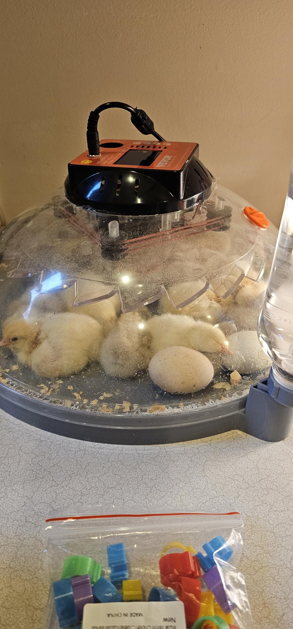 VEVOR 400 Egg Incubator, Poultry Incubator Cabinet with Automatic Eggs Turning, Temperature & Humidity Control, Heating & Cooling Egg Hatcher, Commercial Incubators for Hatching Chicks Ducks Goose customer photo 1