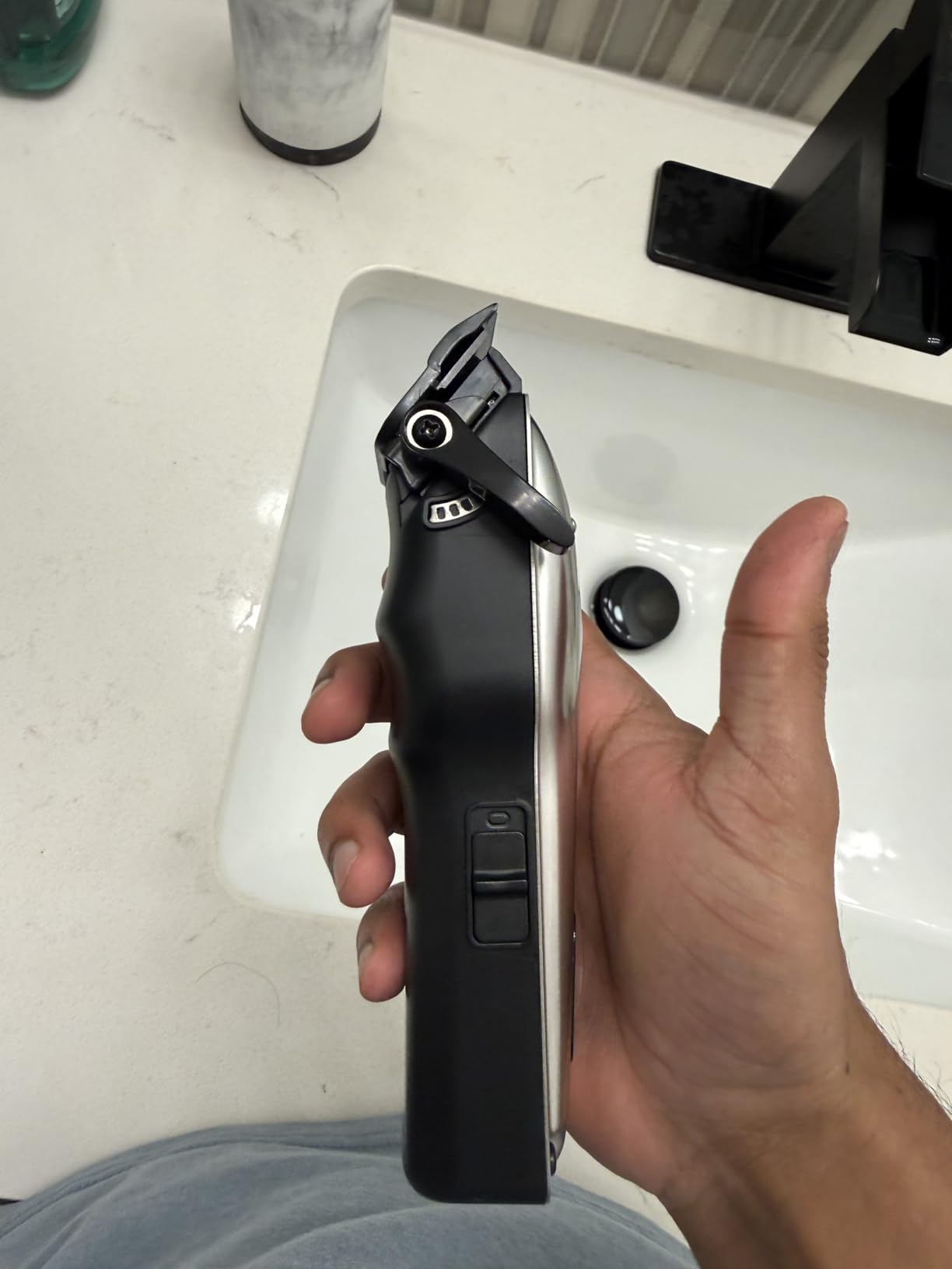SUPRENT FANGS Professional Barber Clippers - High-Performance 13,000 RPM Vector Motor Hair Clipper Barber Trimmer Set, Professional Haircutting Kit with AI Speed Control, Patented U-Teeth Blade(black) customer photo 1