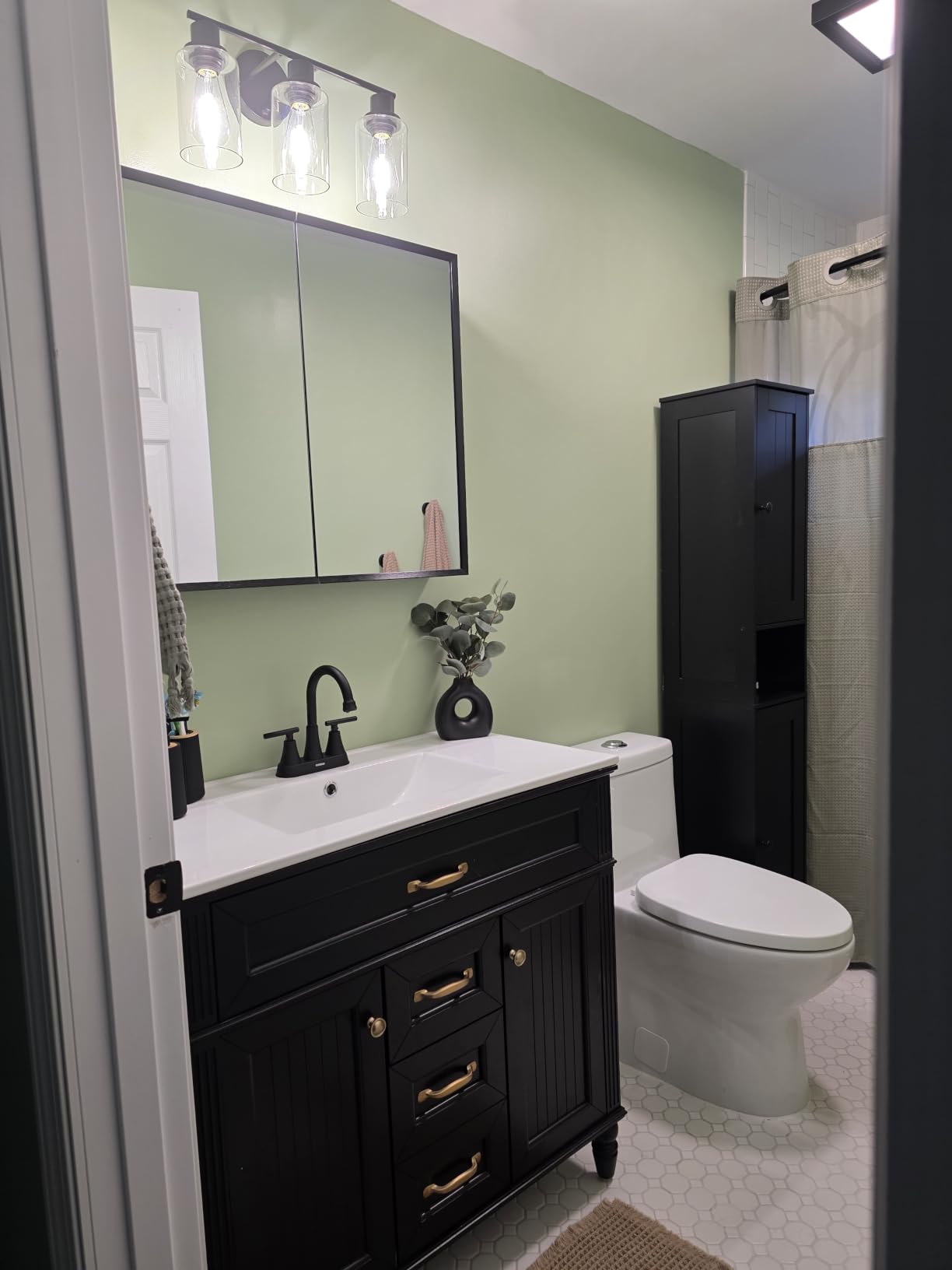 TokeShimi 14 x 18 Recessed Medicine Cabinet, Assembly Required, Black Bathroom Medicine Cabinet with Mirror, Stepless Adjustable Shelves, Tempered Glass, Beveled Aluminum Frame customer photo 1