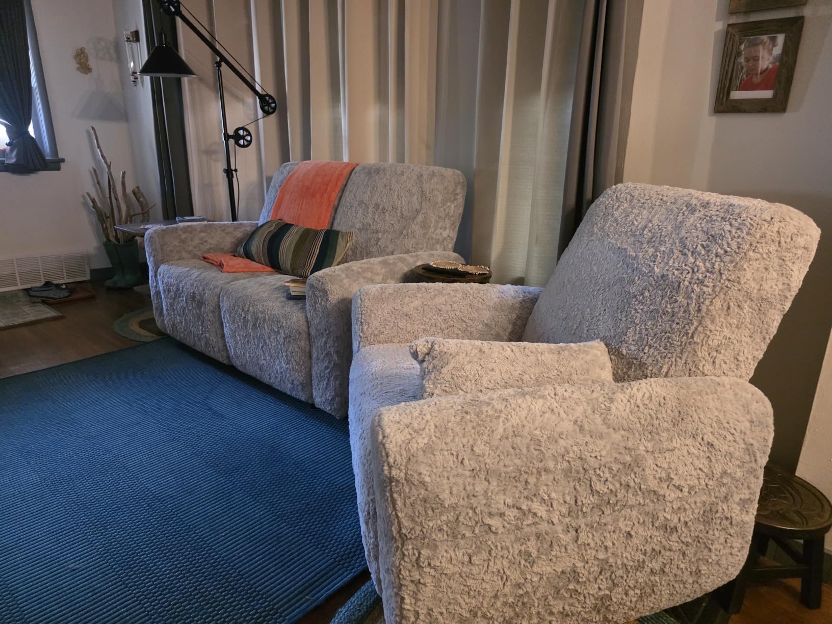 EONIX Zero Clearance RV Wall Hugger Power Recliner, 1-Seater, Beige | Electric Recliner with USB Ports, Independent back & footrest, Lay Flat, Infinite Position, Cup Holder & Side Pockets customer photo 2