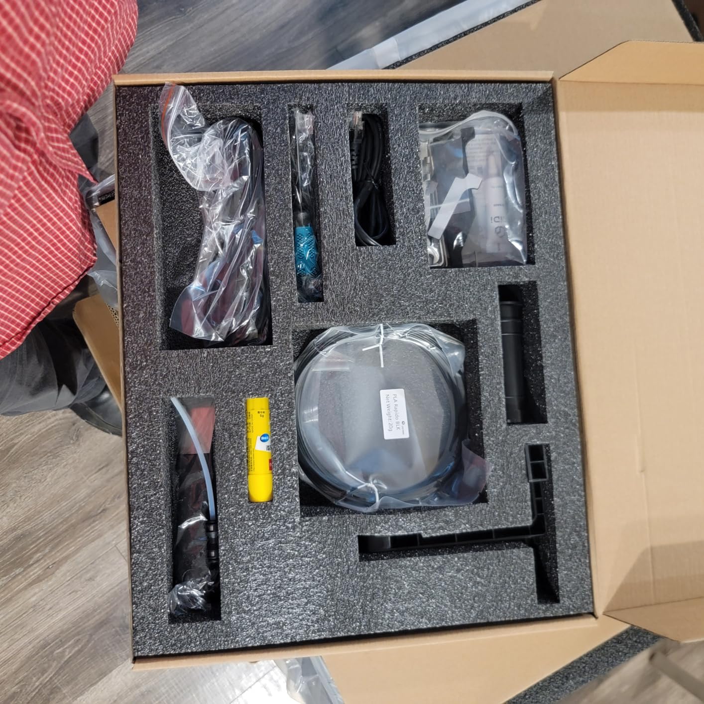 QIDI Max4 3D Printer, 390x390x340mm Large Build Volume, 65C Heated Chamber, 370C nozzle, dual Z lead screws, max 800mm/s high speed, auto-leveling, AI camera, Polar Cooler optional, multi-materials customer photo 2