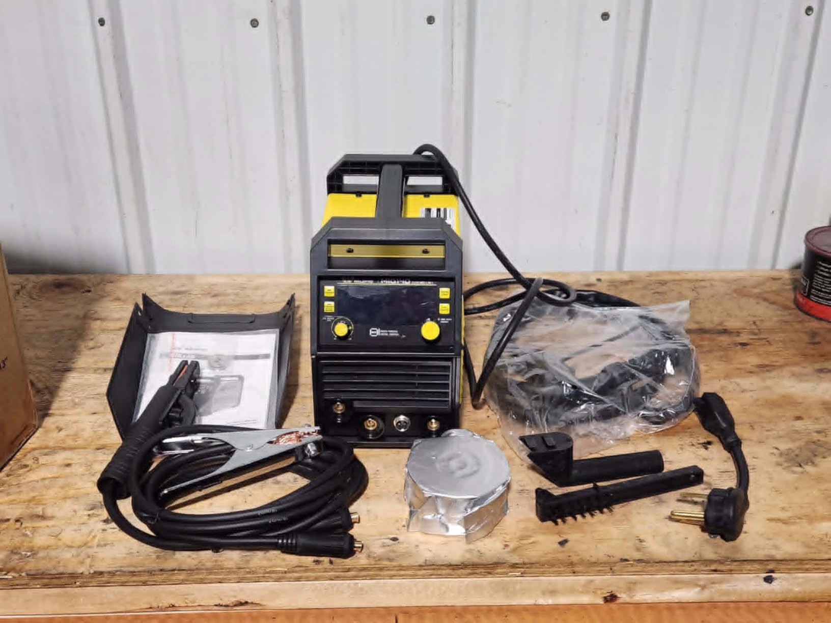 Weldpro 200 Amp MIG Welder, 110/220V 7-in-1 Manual MIG/Synergic MIG/Gasless MIG/Lift TIG/MMA/Spot/Spool Gun Aluminum Multi-process Welding Machine with Large LED Display, IGBT, 2T/4T, Spool Gun customer photo 1