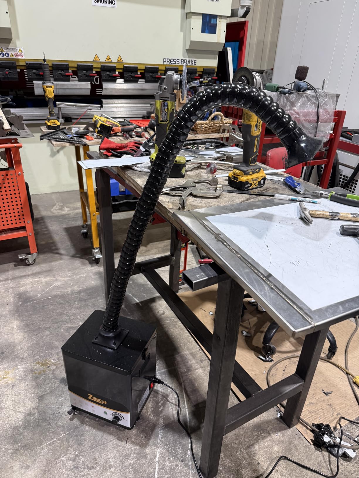 Solder Fume Extractor - 180W 320m3/h, Thickened Pre-Filters, Soundproof Low-Noise Chamber, Exclusive Downward Exhaust, H13 HEPA & High-Iodine Carbon, Smoke Absorber for Soldering, Laser, 3D Printer customer photo 1