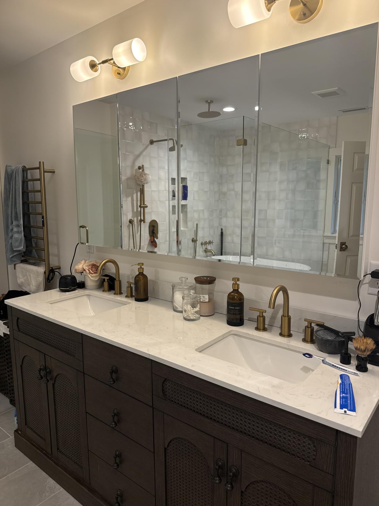 TETOTE 14 x 18 Medicine Cabinet with Tempered Beveled Mirror Silver Aluminum Cabinet DTC Hinges, 2 Stepless Adjustable Shelves, Recessed/Surface-Mounted customer photo 1