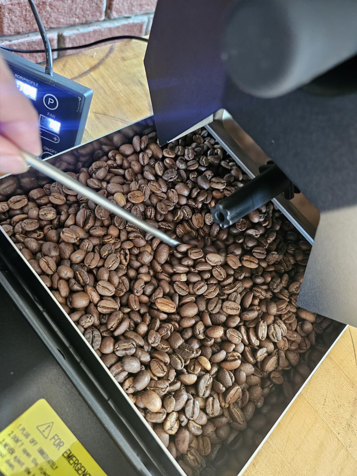 1kg Commercial Electric Coffee Roaster Machine, 2lb Capacity 240V 2000W with Artisan Software & LCD Screen, Stainless Steel Hot Air Drum Roaster for Home, Shop, or Small Business, NEMA 6-15 Plug customer photo 2
