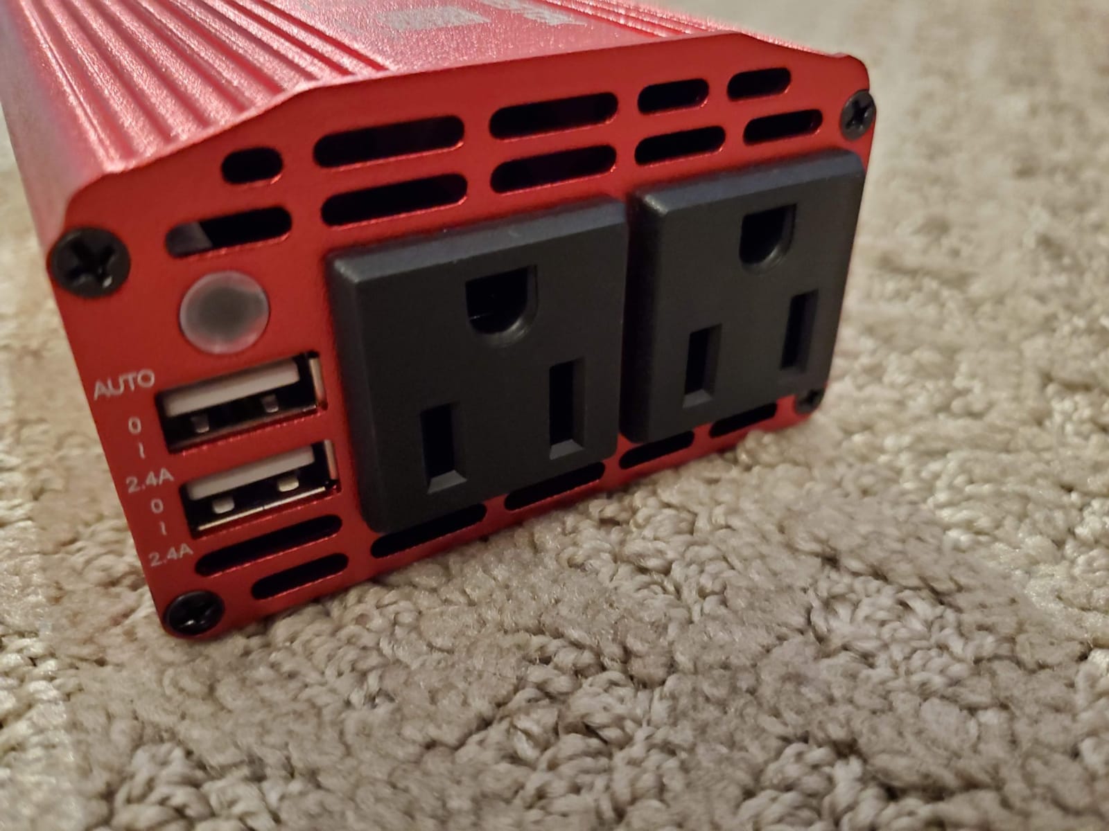 BESTEK 2000 Watt Pure Sine Wave Power Inverter 12V DC to 110V/120V AC Converter for Home, RV, Truck, Off-Grid Solar Power 3 AC Outlets Car Inverter with One 2 USB Port Type-C with Remote Control customer photo 2