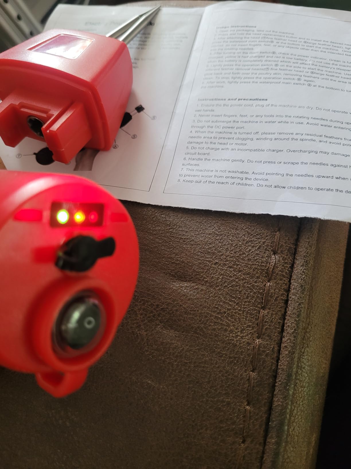 Electric Poultry Plucker Chicken Plucker Defeather Machine Cordless Rechargeable Dual Head Quick Swap Splash Proof Automatic Plucking Equipment for Chicken Duck Turkey Goose Quail (Red) customer photo 1