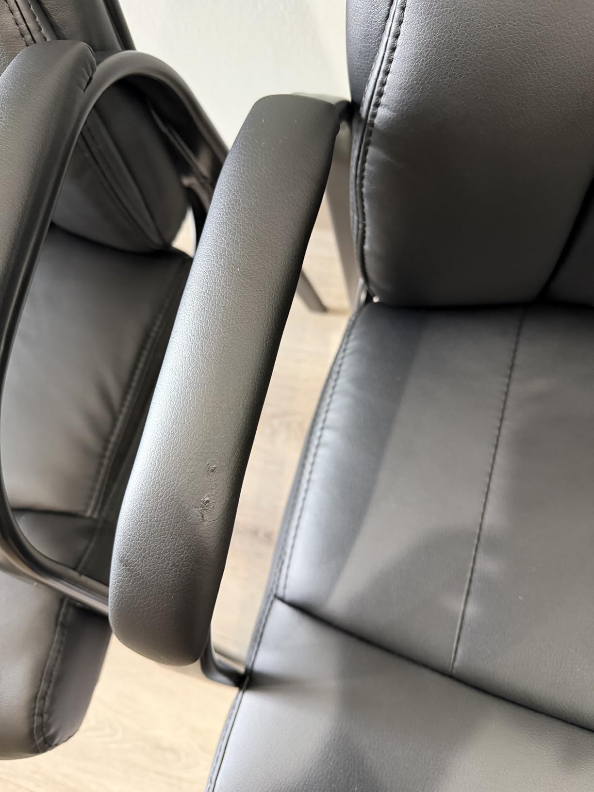 OLIXIS Office Waiting Room Chairs Set of 4, Stationary Side Guest Chair | PU Leather, Comfy Padded Arms, Fit Home Conference Meeting Lobby Area, Medical Clinic Church Elderly Student customer photo 1