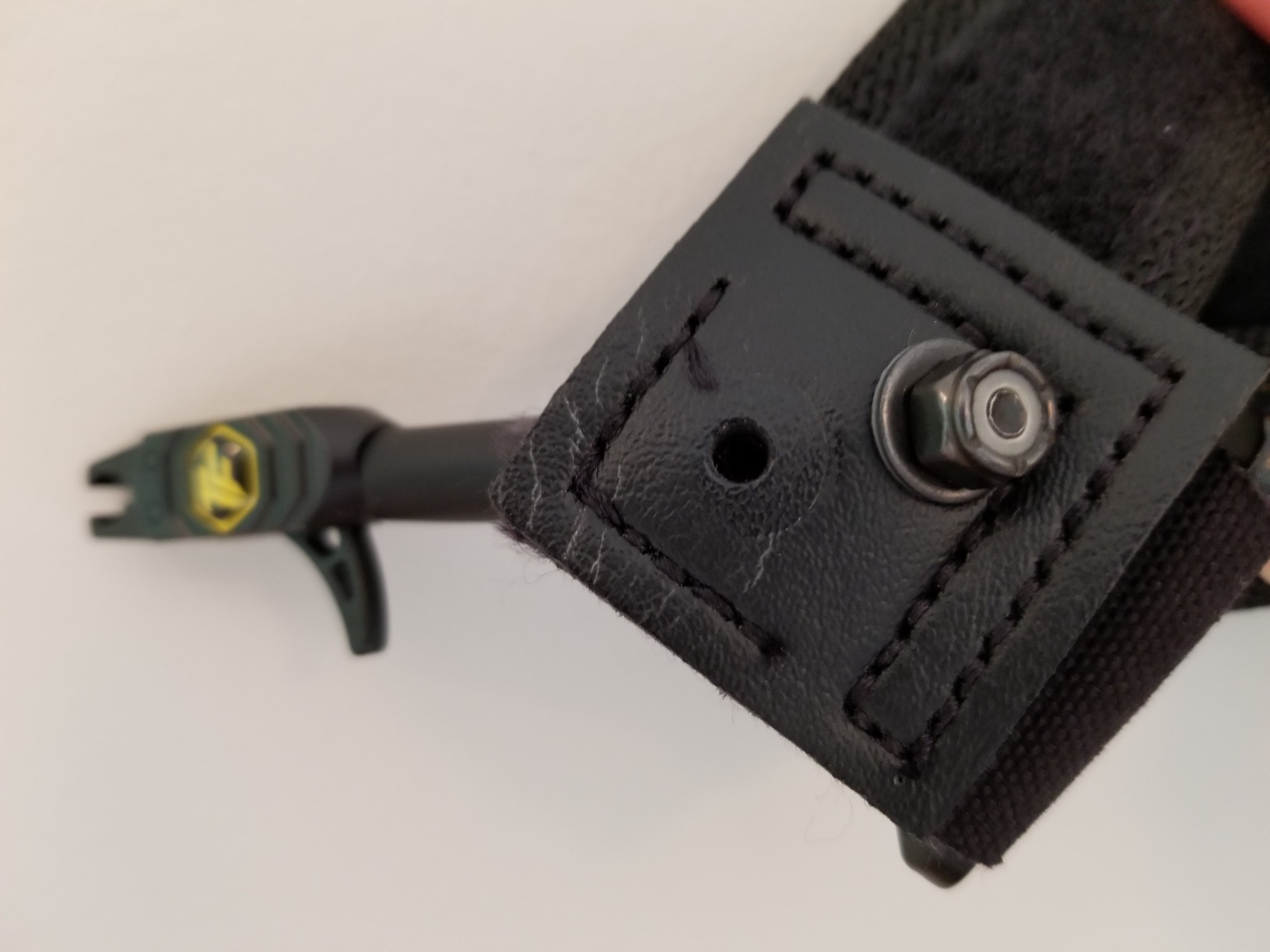 Tru-Fire Patriot Archery Compound Bow Release - Adjustable Black Wrist Strap customer photo 1
