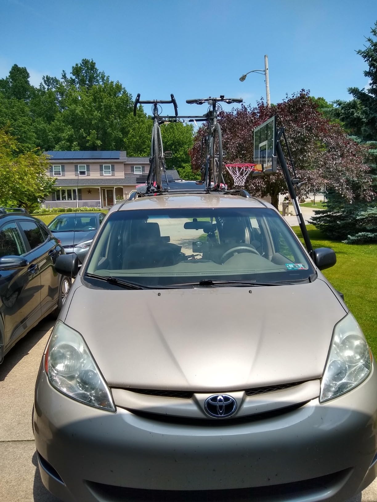 Swagman Upright Roof Mount Bike Rack - Rooftop Upright Bike Carrier for Secure Bicycle Transport customer photo 1
