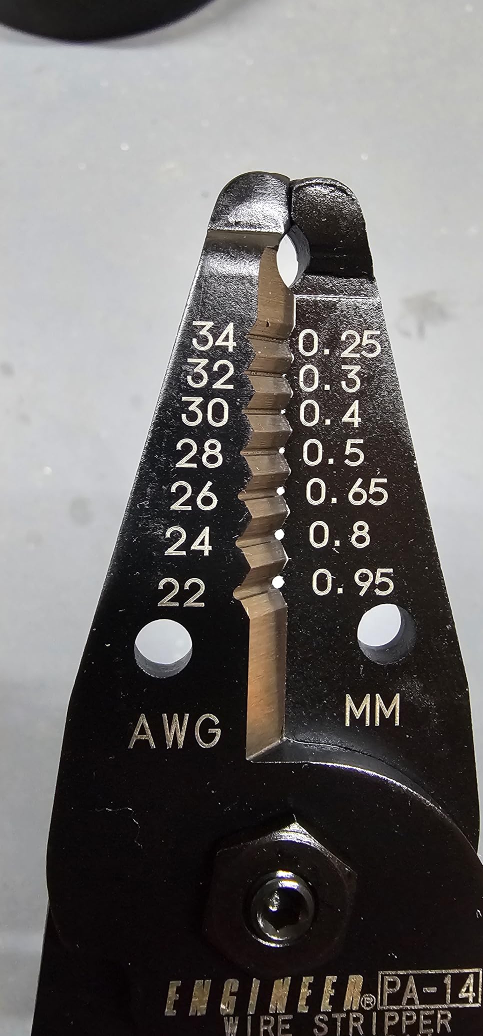 ENGINEER PA-14 Precision Wire Stripper for Micro-Thin Wire Made in Japan customer photo 1