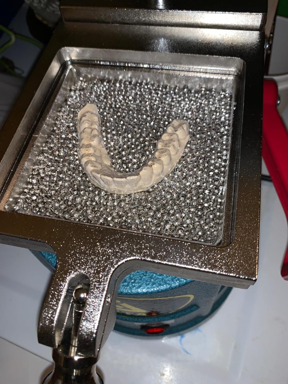 Laboratory Dental Vacuum Forming Molding 110V Machine Lab Maquina Ferulas dentQ customer photo 2