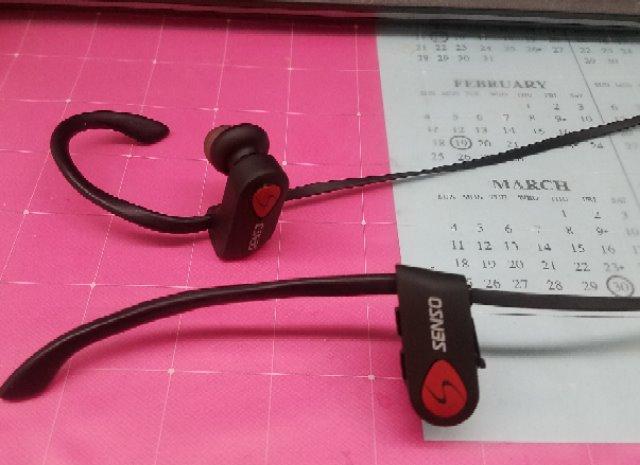 Senso Bluetooth Headphones, Best Wireless Sports Earbuds w/Mic IPX7 Waterproof HD Stereo Sweatproof Earphones for Gym Running Workout Noise Cancelling Earphones Earbuds Noise Cancelling Headsets customer photo 1