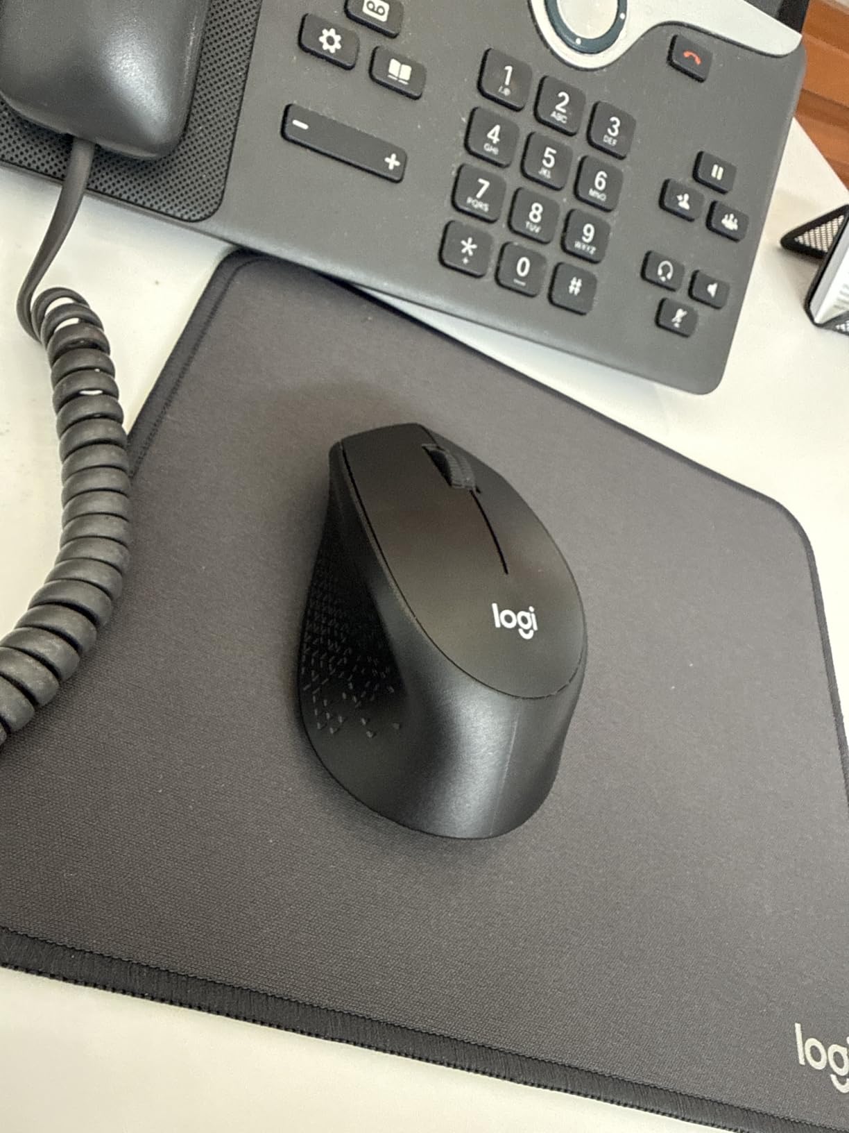 Logitech M330 Silent Plus Full Size 2.4 GHz Wireless Mouse - Black customer photo 2