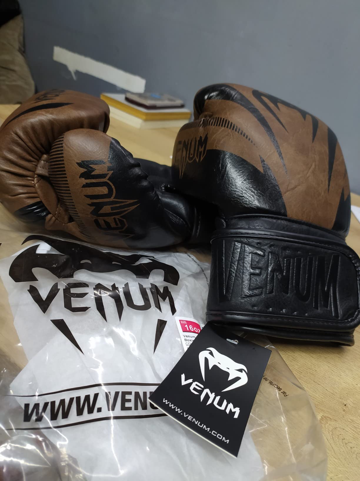 Venum Impact Boxing Gloves customer photo 2