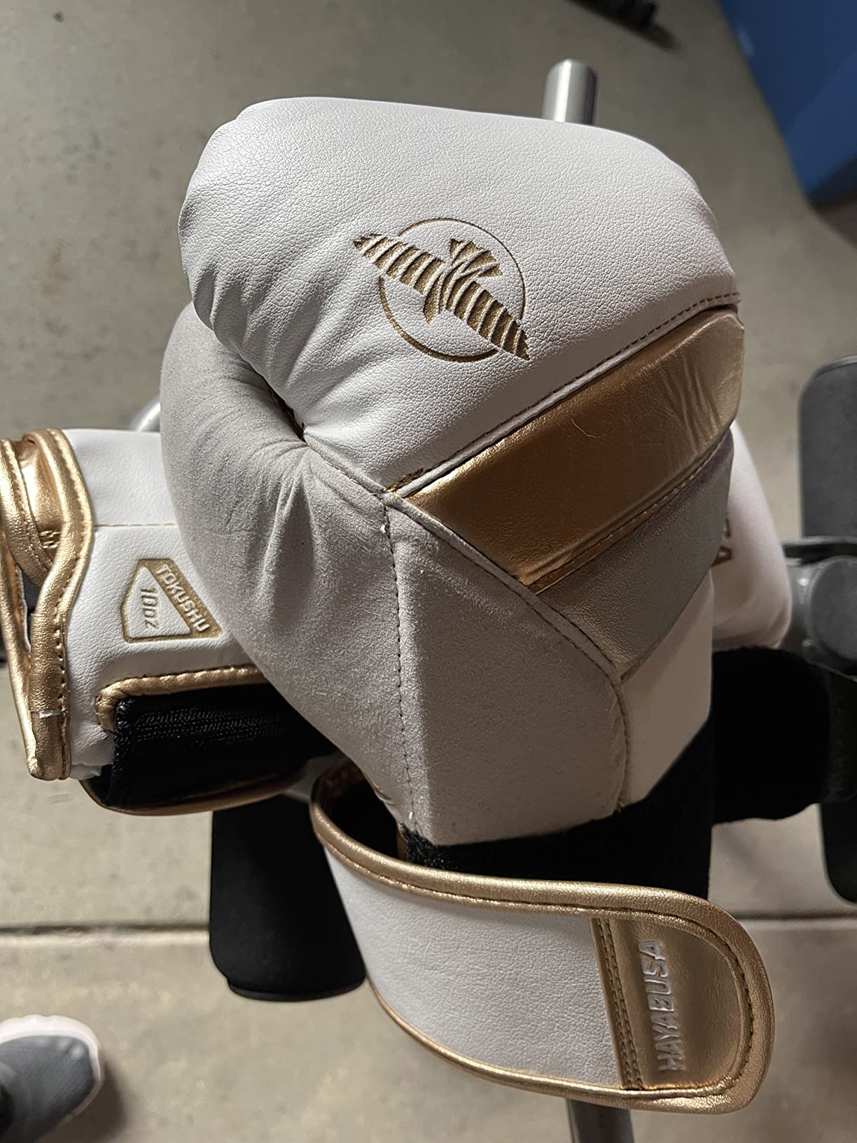 Hayabusa T3 Boxing Gloves - Sparring, Muay Thai, Kickboxing, Heavy Bag Gloves, Boxing Gloves for Men and Women customer photo 2