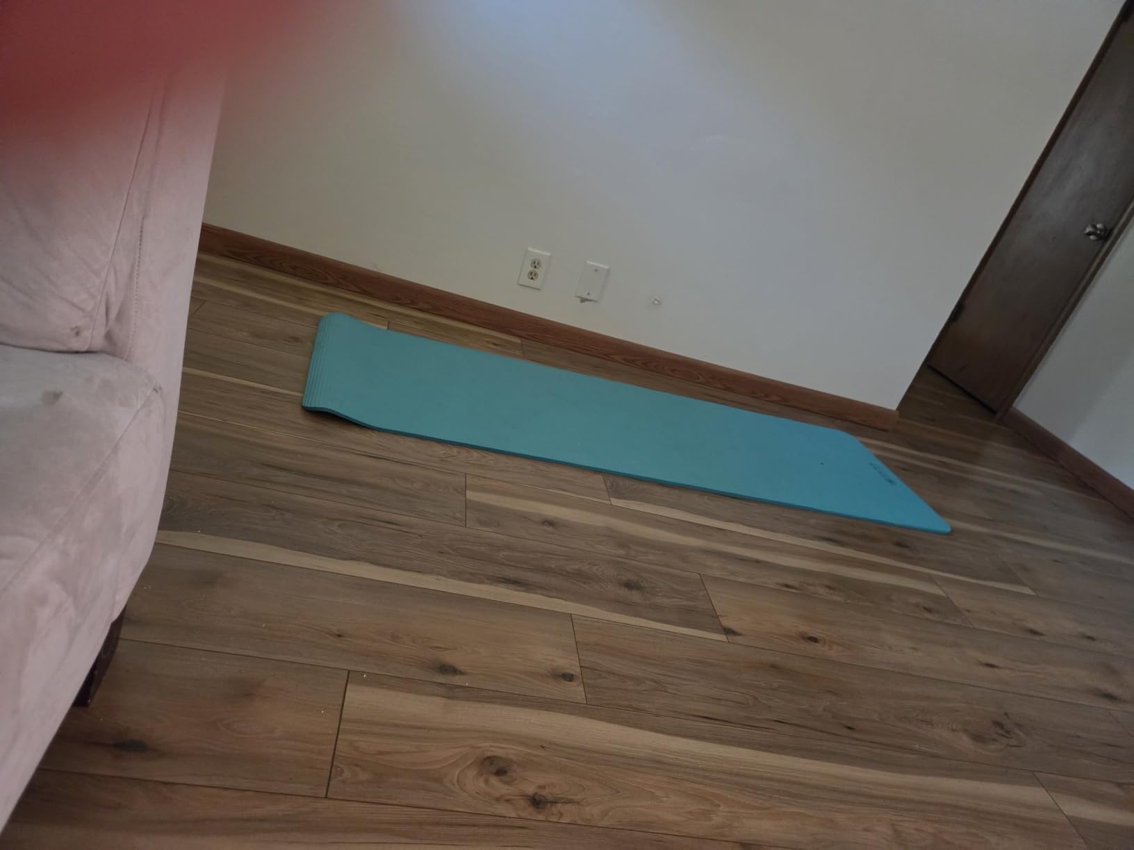 Gaiam Thick Yoga Mat, Exercise & Fitness Mat with Easy-Cinch Carrying Strap | Non-Slip NBR Foam | Joint Cushioning | Yoga, Pilates, Fitness & Floor Workouts | 72