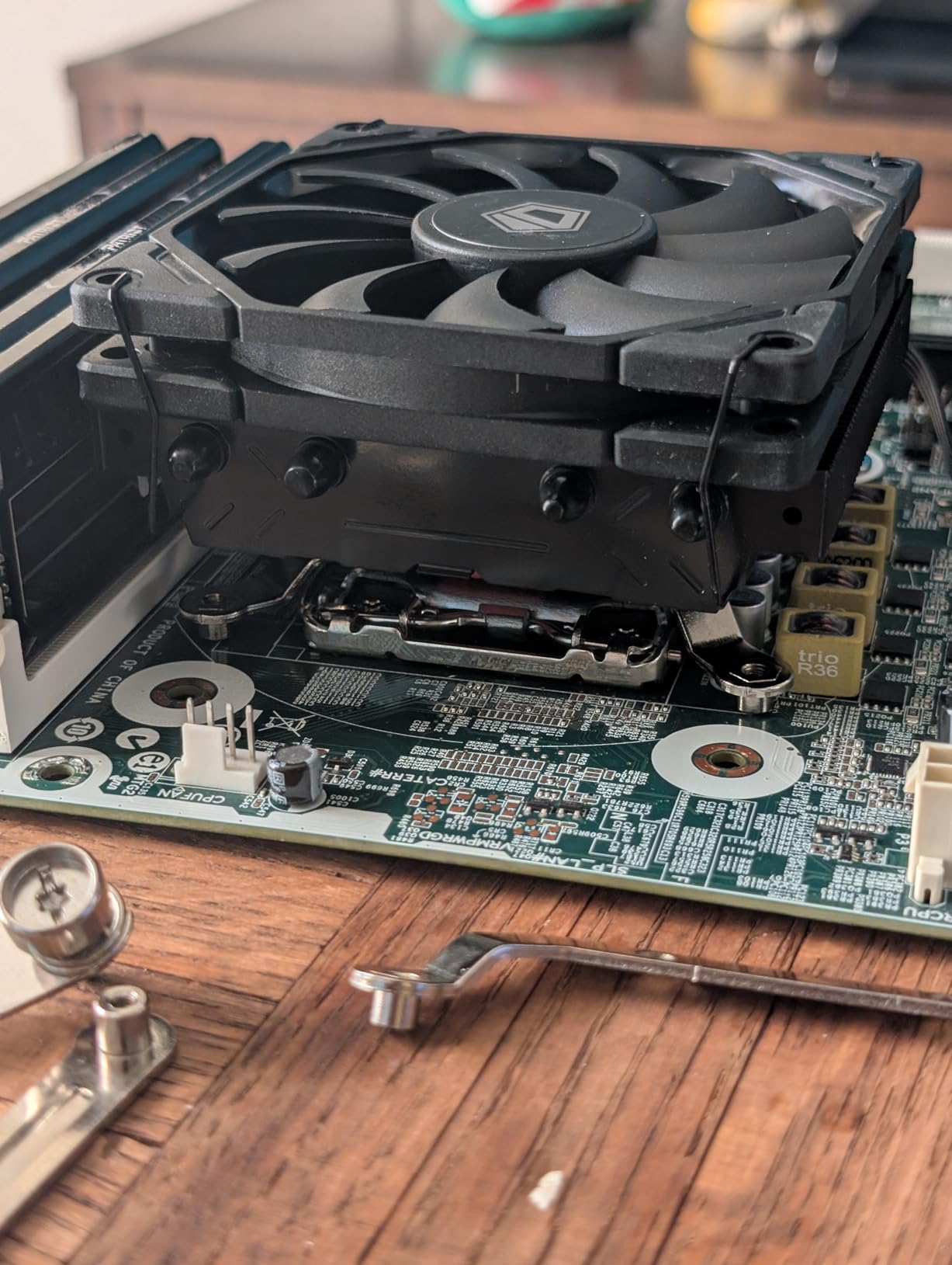 ID-COOLING IS-40X V3 45mm Low Profile CPU Cooler, 4 Heatpipes, Slim Fan customer photo 2