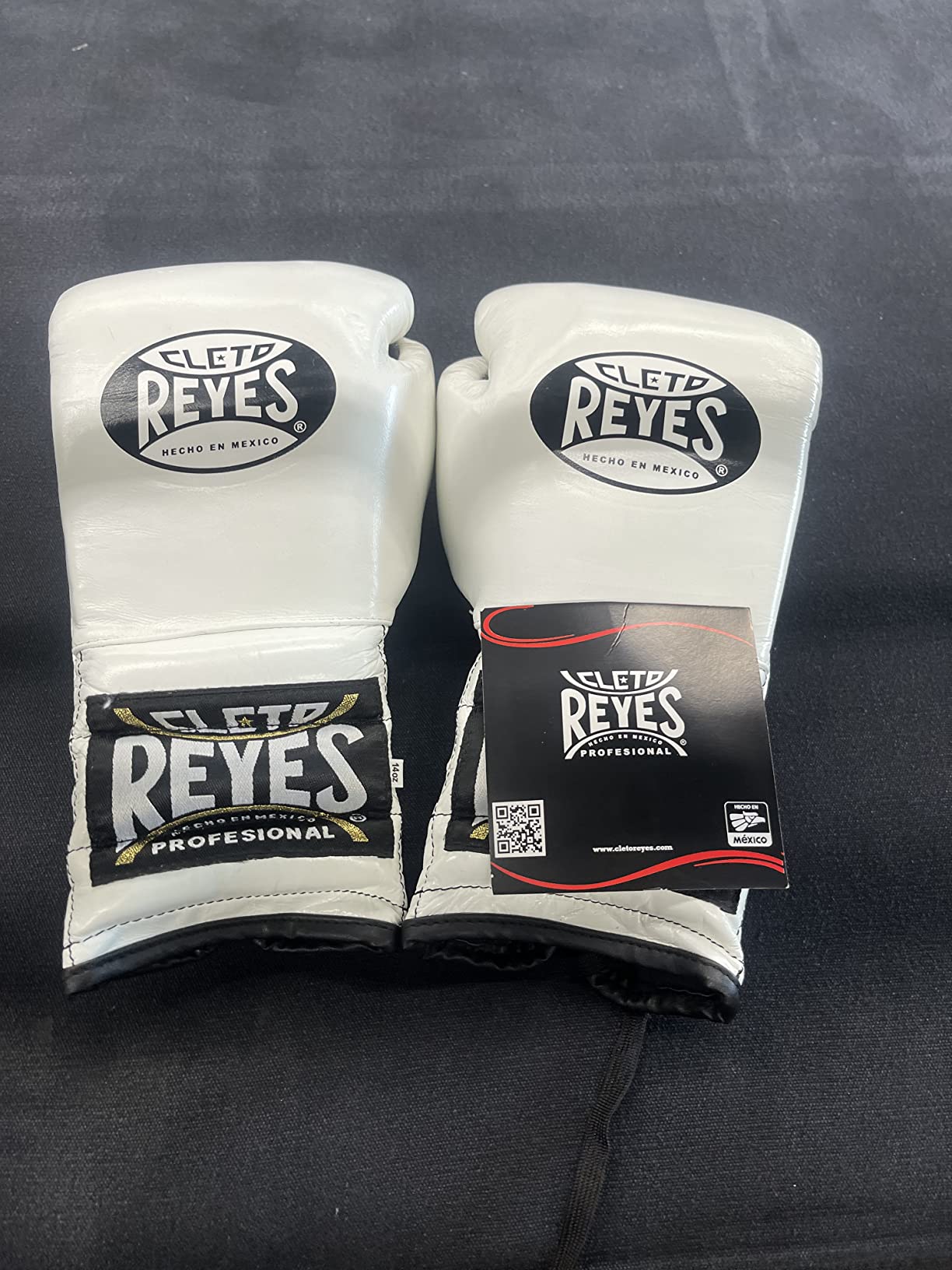 CLETO REYES Traditional Professional-Grade Boxing Gloves with Laces for Training, Sparring and Heavy Punching Bags for Men and Women, MMA, Kickboxing, Muay Thai customer photo 2