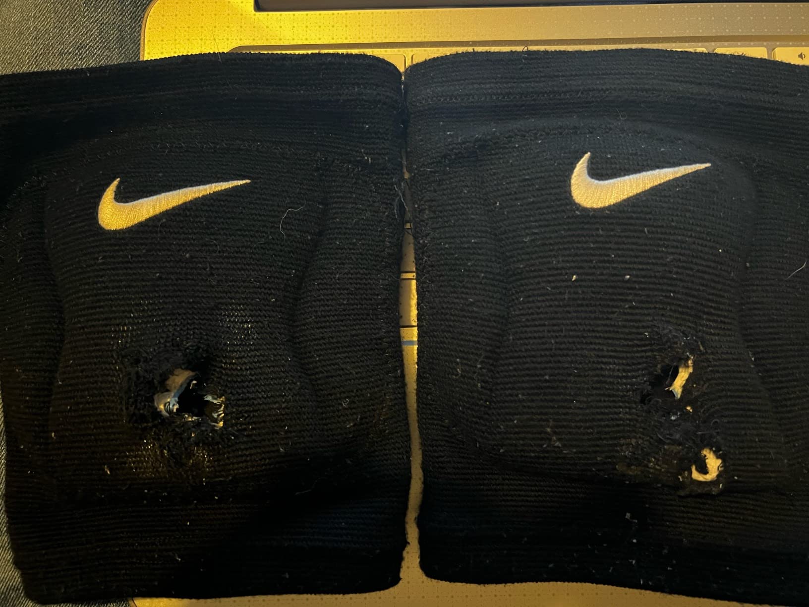 Nike Streak Dri-Fit Volleyball Knee Pads (Black, XL/XXL) customer photo 1
